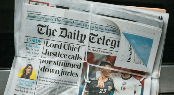 THE TELEGRAPH ΕΦΗΜΕΡΙΔΑ ΕΞΑΓΟΡΑ ΗΝΩΜΕΝΟ ΒΑΣΙΛΕΙΟ 