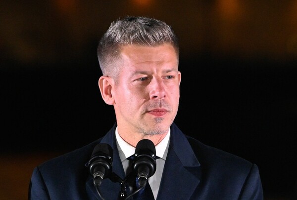 ΠΕΤΕΡ ΜΑΓΙΑΡ ΟΥΓΓΑΡΙΑ