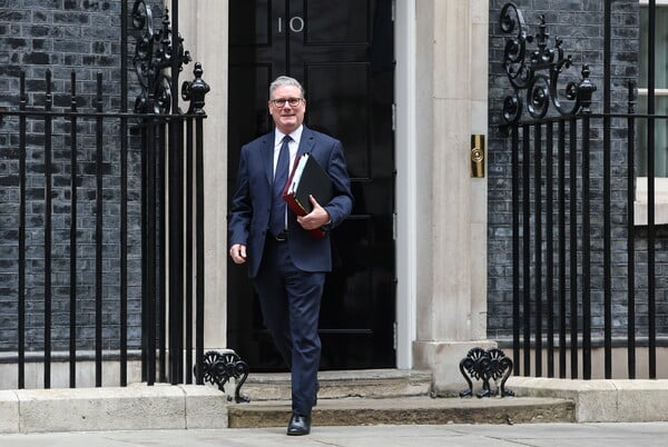 ΚΙΡ ΣΤΑΡΜΕΡ ΠΟΛΕΜΟΣ ΗΠΑ ΙΡΑΝ ΑΠΕΙΛΕΣ ΝΤΟΝΑΛΝΤ ΤΡΑΜΠ