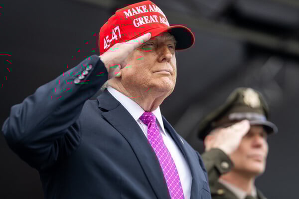 ΝΤΟΝΑΛΝΤ ΤΡΑΜΠ ΕΜΠΟΡΙΚΗ ΣΥΜΦΩΝΙΑ ΒΡΕΤΑΝΙΑ