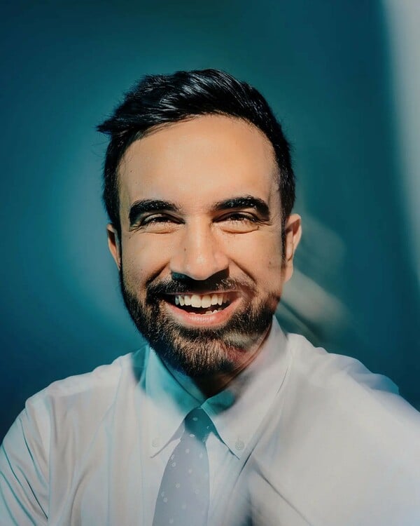 Από τον Πάπα στον MrBeast: η λίστα του TIME για όσους κρατούν σήμερα το βλέμμα του κόσμου