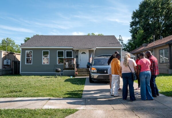 ΛΟΥΙΖΙΑΝΑ ΠΥΡΟΒΟΛΙΣΜΟΙ ΝΕΚΡΑ ΠΑΙΔΙΑ ΠΑΤΕΡΑΣ ΤΡΑΥΜΑΤΙΕΣ