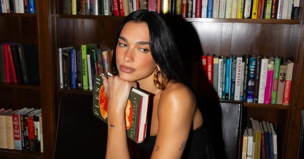 Μπορούν να σώσουν τα βιβλία οι celebrities;