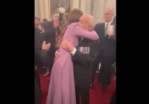 ΚΕΙΤ ΜΙΝΤΛΕΤΟΝ ΗΛΙΚΙΩΜΕΝΟΣ