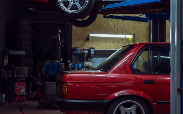 ΑΑΔΕ: 6 στα 10 συνεργεία αυτοκινήτων φοροδιαφεύγουν - Οι περιοχές με τη μεγαλύτερη παραβατικότητα