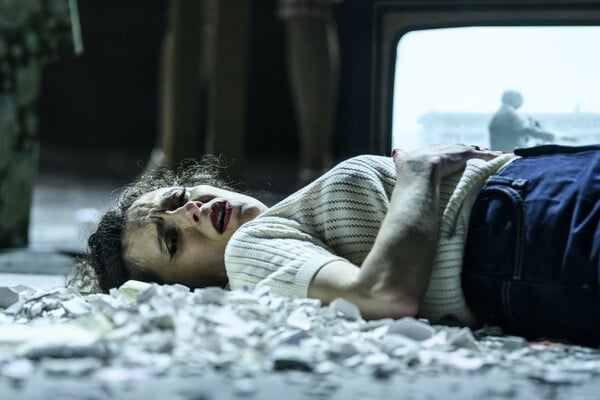 Ο Νίκος Καραθάνος ετοιμάζει ένα ρέκβιεμ και μια γιορτή με αφορμή την ταινία «Τζένη Τζένη»