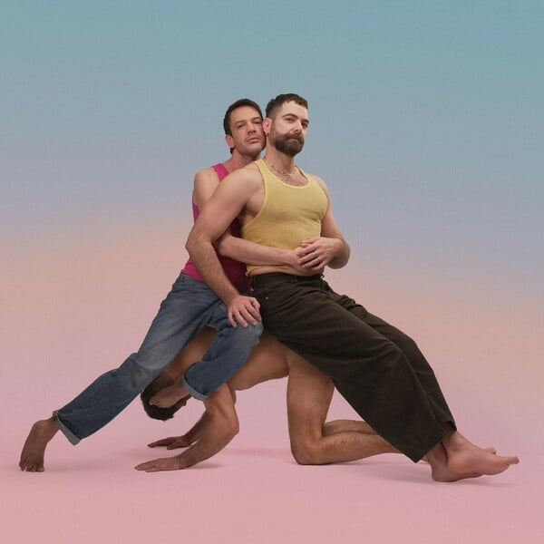 Ένας ύμνος στην καψούρα χωρίς ενοχές και προσχήματα