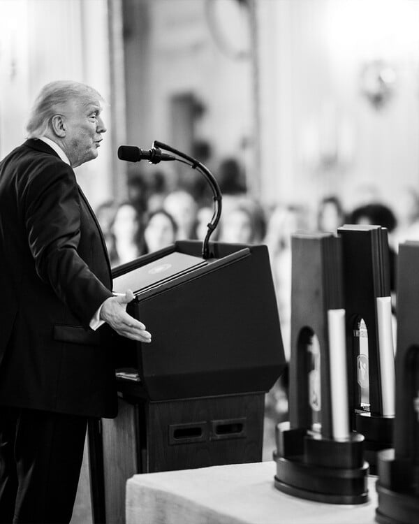 ΝΤΟΝΑΛΝΤ ΤΡΑΜΠ NEW YORK TIMES