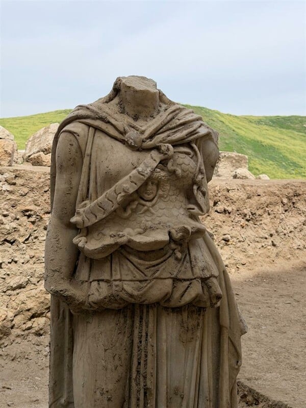 ΤΟΥΡΚΙΑ ΑΘΗΝΑ ΑΓΑΛΜΑ ΛΑΟΔΙΚΕΙΑ