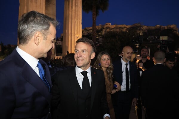 ΕΜΑΝΟΥΕΛ ΜΑΚΡΟΝ ΚΥΡΙΑΚΟΣ ΜΗΤΣΟΤΑΚΗΣ 