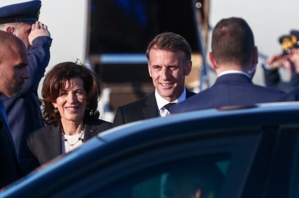 ΕΜΑΝΟΥΕΛ ΜΑΚΡΟΝ ΕΛΛΑΔΑ ΓΑΛΛΙΑ ΑΘΗΝΑ ΕΠΙΣΚΕΨΗ