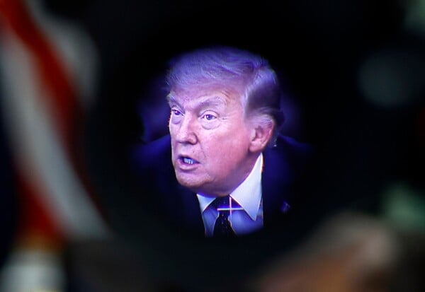 ΤΡΑΜΠ ΕΛΛΑΔΑ ΜΗΤΣΟΤΑΚΗΣ