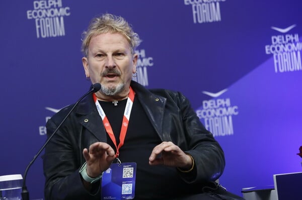 Μιχάλης Μαρμαρινός από Δελφούς: «Δεν υπάρχει το "εγώ" χωρίς τον συνάνθρωπο»