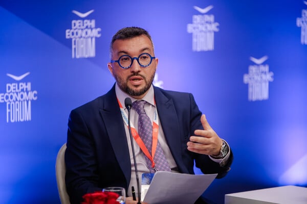 Μιχάλης Μαρμαρινός από Δελφούς: «Δεν υπάρχει το "εγώ" χωρίς τον συνάνθρωπο»