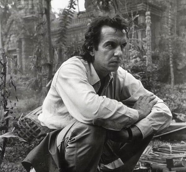 Ντιν Ταβουλάρης (1932-2026): Ο «Νονός» της σύγχρονης σκηνογραφίας