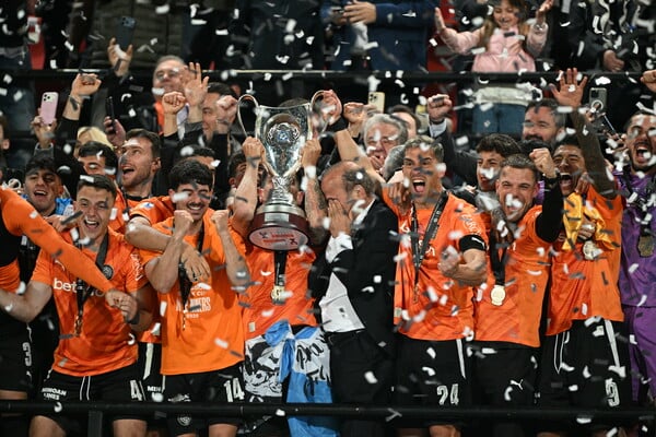 ΚΥΠΕΛΛΟ ΕΛΛΑΔΟΣ ΟΦΗ ΝΙΚΗ ΠΑΟΚ