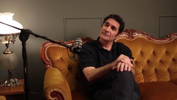 ΧΡΙΣΤΟΦΟΡΟΣ ΠΑΠΑΚΑΛΙΑΤΗΣ ΔΥΟ ΜΕΡΕΣ ΜΟΝΟ