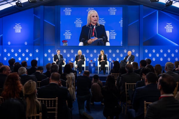 Η Ιουλία Τσέτη στο XI Delphi Forum: «Η βιωσιμότητα είναι συνέχεια και συνέπεια»
