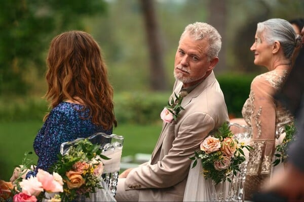 Το Euphoria έκανε τον γάμο του Nate και της Cassie έναν αιματηρό εφιάλτη