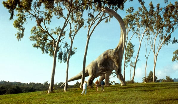 Γιατί οι νέες ταινίες μοιάζουν «άψυχες»: Η συζήτηση που άνοιξε το trailer του «Ο Διάβολος φοράει Prada 2»