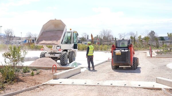 Προχωρούν οι εργασίες για το νέο πάρκο 25 στρεμμάτων στον Ελαιώνα