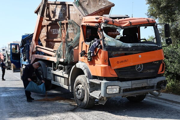 ΦΟΡΤΗΓΟ ΛΕΩΦΟΡΟΣ ΒΟΥΛΙΑΓΜΕΝΗΣ 
