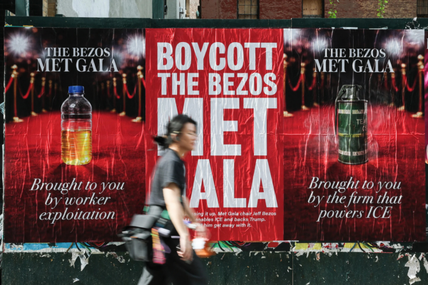 Το ιστορικό σνομπάρισμα του Μαμντάνι στην Άννα Γουίντουρ 