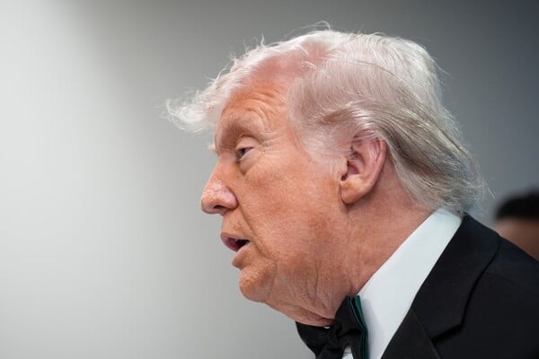 ΝΤΟΝΑΛΝΤ ΤΡΑΜΠ ΦΡΙΝΤΡΙΧ ΜΕΡΤΣ ΙΡΑΝ