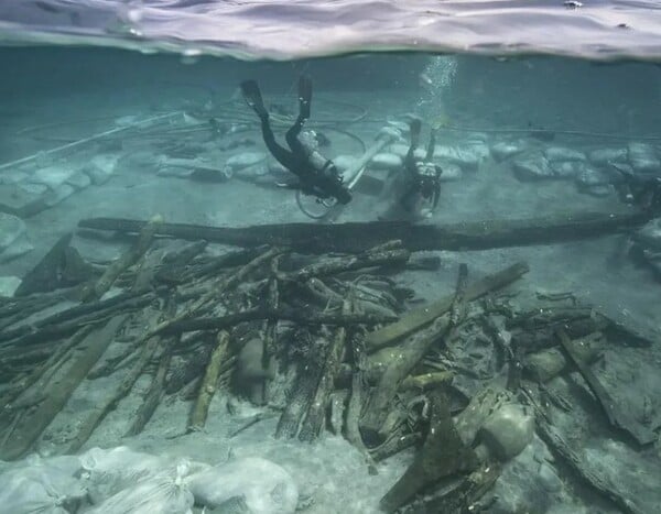 ΠΛΟΙΟ ΝΑΥΑΓΙΟ ΚΡΟΑΤΙΑ ΓΥΡΗ