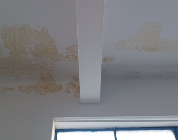 Λυκαβηττός: το σχολείο-μνημείο του Δημήτρη Πικιώνη που καταρρέει