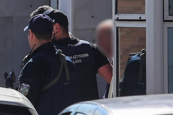 ΠΥΡΟΒΟΛΙΣΜΟΙ ΕΦΚΑ ΕΙΡΗΝΟΔΙΚΕΙΟ