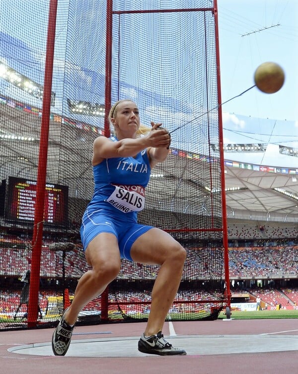 Πώς μια πρώην Ολυμπιονίκης σφαιροβολίας αναδεικνύεται σε αντίπαλο δέος της Μελόνι