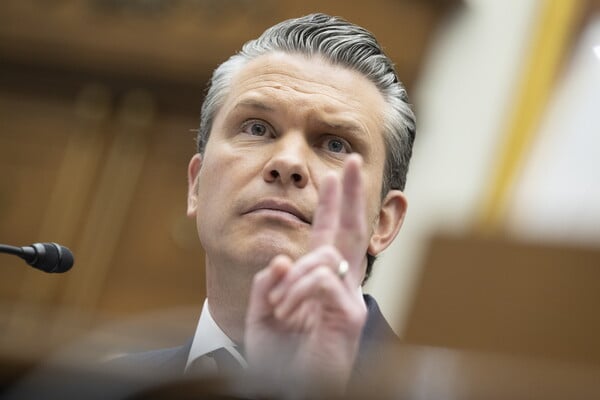 Χέγκσεθ για Ιράν: «Ο πόλεμος ήταν αναγκαίος, αποτελούσαν υπαρξιακή απειλή»