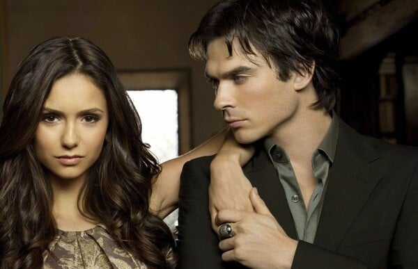 VAMPIRE DIARIES ΗΘΟΠΟΙΟΣ ΧΡΕΗ ΝΤΕΙΜΟΝ