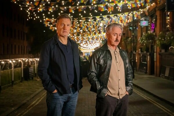 Russell T Davies: "Δεν πίστευα ότι το coming out θα ήταν ακόμα τόσο μεγάλο θέμα. Αλλά είναι"