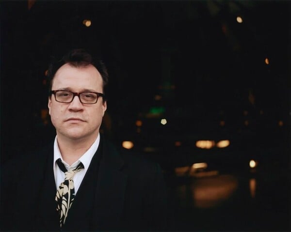 Russell T Davies: "Δεν πίστευα ότι το coming out θα ήταν ακόμα τόσο μεγάλο θέμα. Αλλά είναι"