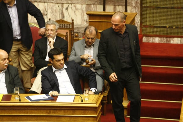 ΑΛΕΞΗΣ ΤΣΙΠΡΑΣ ΓΙΑΝΗΣ ΒΑΡΟΥΦΑΚΗΣ ΝΤΟΚΙΜΑΝΤΕΡ ΣΤΟ ΧΙΛΙΟΣΤΟ