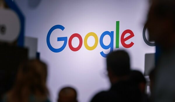 GOOGLE XAI AI ΤΕΧΝΗΤΗ ΝΟΥΜΟΣΗΝΗ