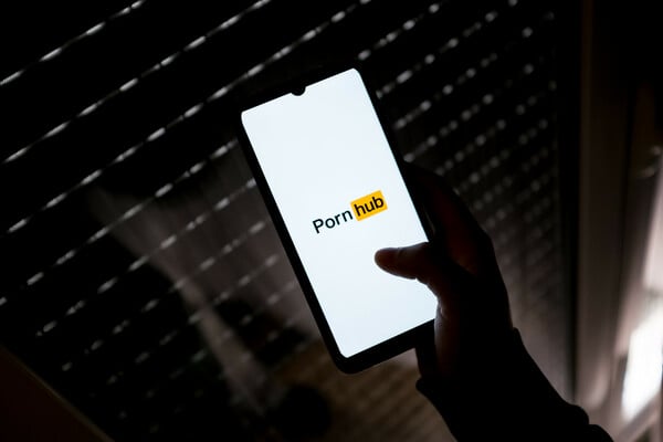 PORNHUB ΒΡΕΤΑΝΙΑ ΠΟΡΝΟΓΡΑΦΙΚΟ ΠΕΡΙΕΧΟΜΕΝΟ