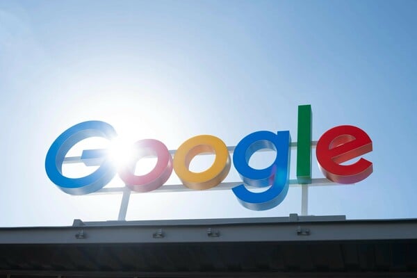 Η Google βάζει το Reddit μέσα στις AI απαντήσεις της