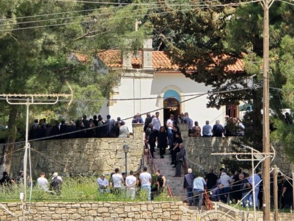 Δολοφονία στο Ηράκλειο: «Δεν θα κινδυνεύεις από κανέναν» - Θλίψη στην κηδεία του 21χρονου