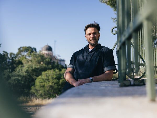 Χρήστος Πασσαλής: «Κάνουμε καταγγελτική τέχνη επειδή κάτι δεν πάει καλά»