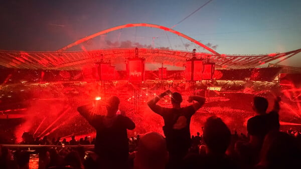 METALLICA ΟΑΚΑ ΤΡΥΠΕΣ ΖΟΡΜΠΑΣ