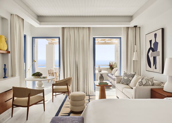 Το Four Seasons Hotel Mykonos ανοίγει τις κρατήσεις του, εγκαινιάζοντας μια νέα εποχή πολυτελούς ελληνικού καλοκαιριού