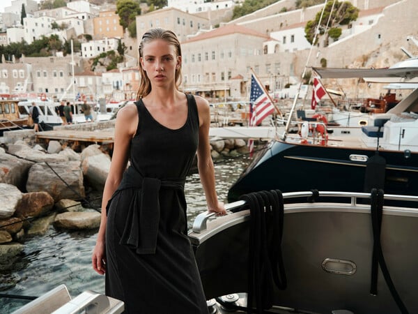 Νέα Dirty Laundry SS26 συλλογή εμπνευσμένη από την ελληνική καλοκαιρινή εμπειρία