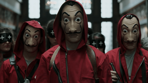 LA CASA DE PAPEL NETFLIX Η ΤΕΛΕΙΑ ΛΗΣΤΕΙΑ