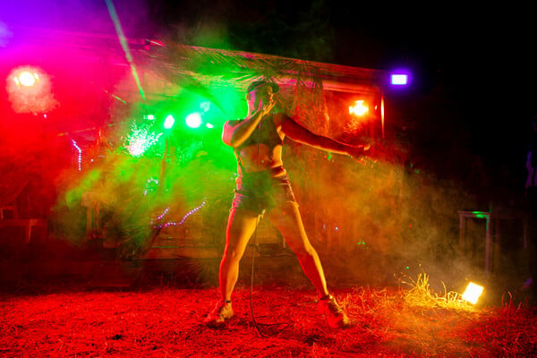 Queer Ranch Festival: «Προσπαθούμε να διατηρούμε την ελευθερία των rave parties»