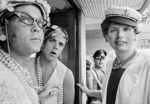 Sex, Clubs, Dissent: η queer νύχτα ως καταφύγιο, κάμερα και κίνδυνος