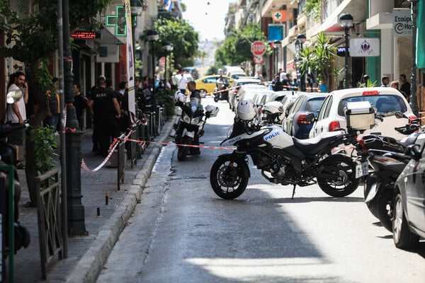 ΜΙΚΡΟΛΙΜΑΝΟ ΠΥΡΟΒΟΛΙΣΜΟΙ