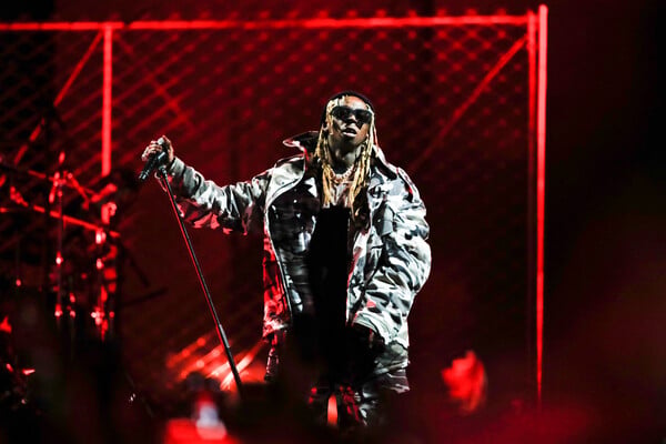 LIL WAYNE ΑΡΡΑΒΩΝΑΣ